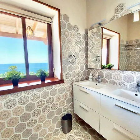 Papaya Paradise Villa *